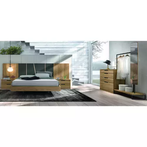 Dormitorio con cabecero, dos mesitas de noche 