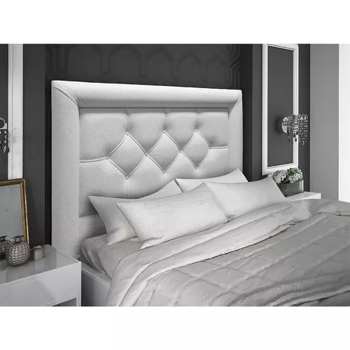Cabecero blanco de cama  tapizado en Madrid