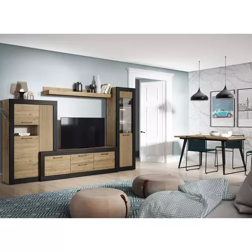 Mueble de Salón con Molduras Reforzadas y Detalle Rayado
